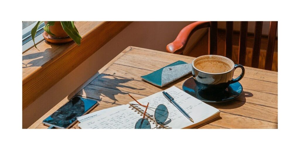 artistic owl writer about us